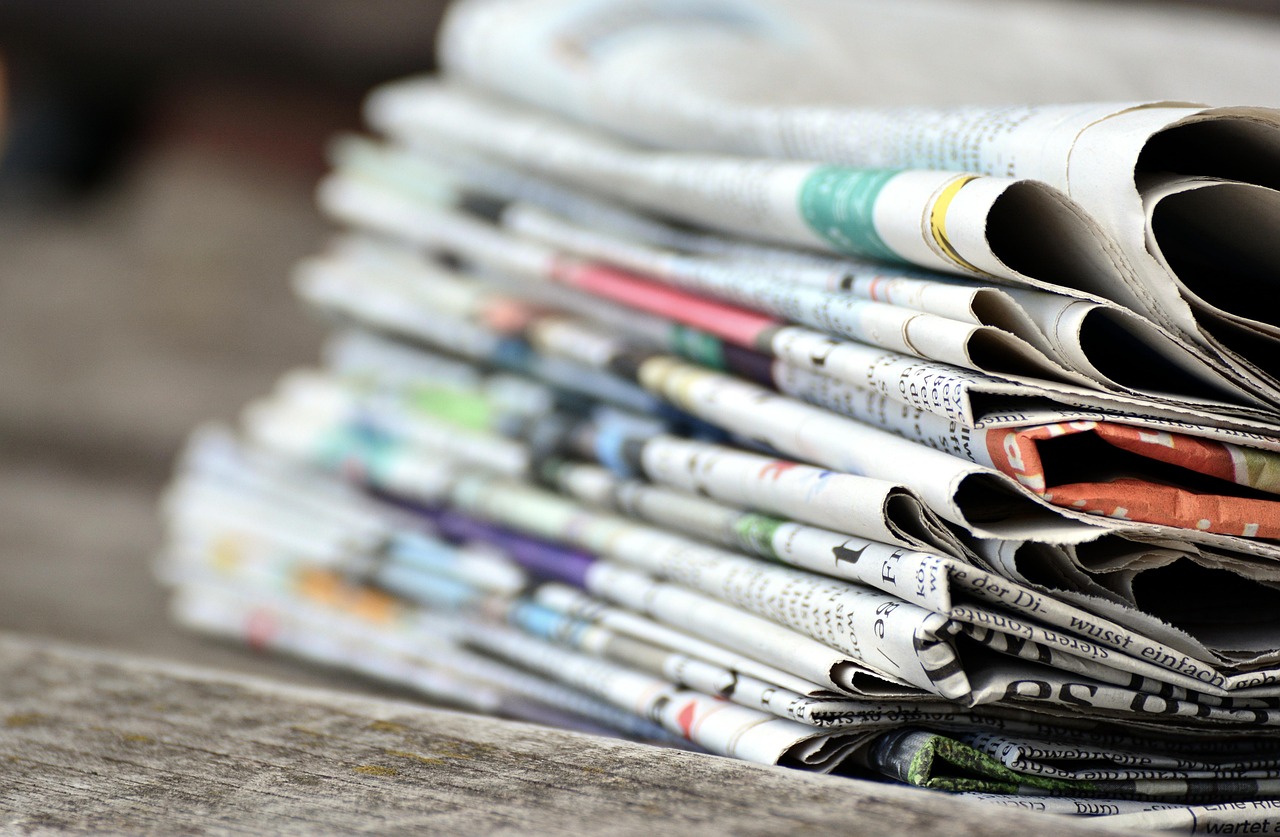Newspapers, pile of newspapers, press — BalloniX - Optymalizacja wygranych w jako lider vital knowledge